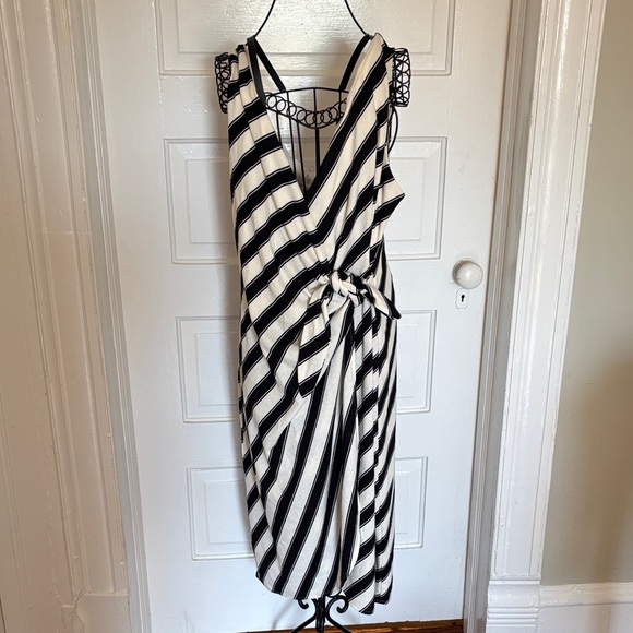 H&M Striped Black and White Wrap Dress - Picture 1 of 4